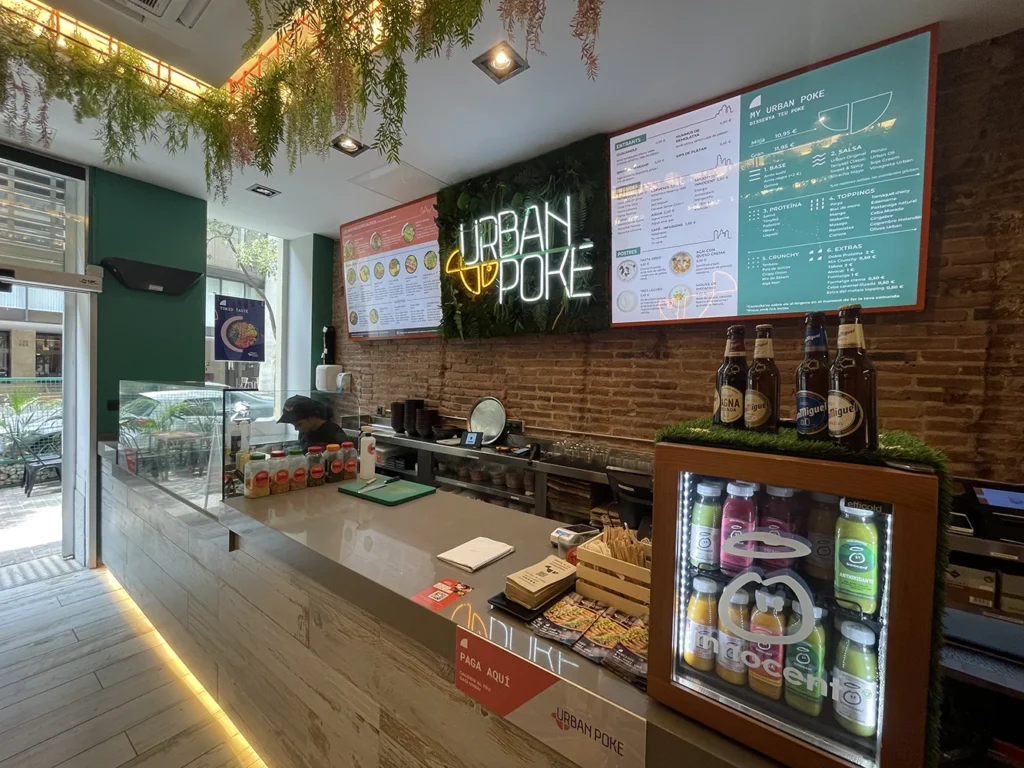 003 obras para franquicias de restaurantes gesforma reformas franquicias wearepleh 1- Reforma de un restaurante de poke en 2025: claves para destacar en un sector en auge reforma de un restaurante de poke